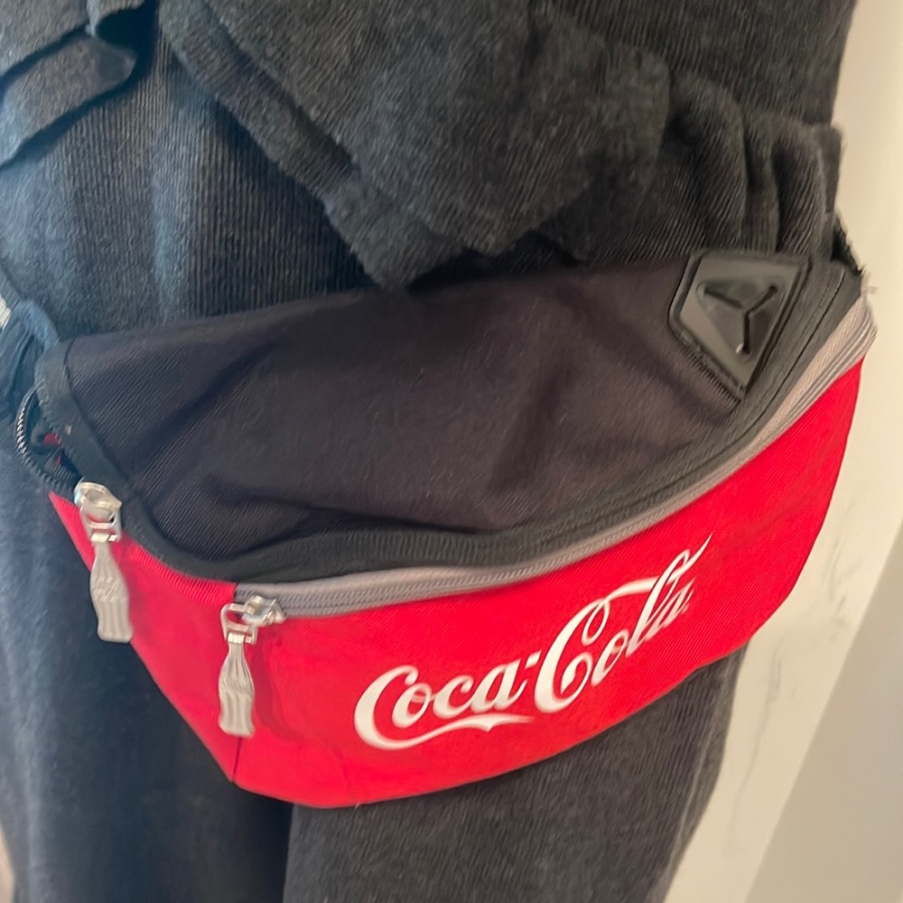 COKE- COLA FANNIE PARK 40 inches plus extends
